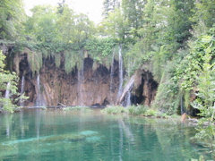 102-0275_IMG