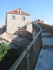 101-0158_IMG