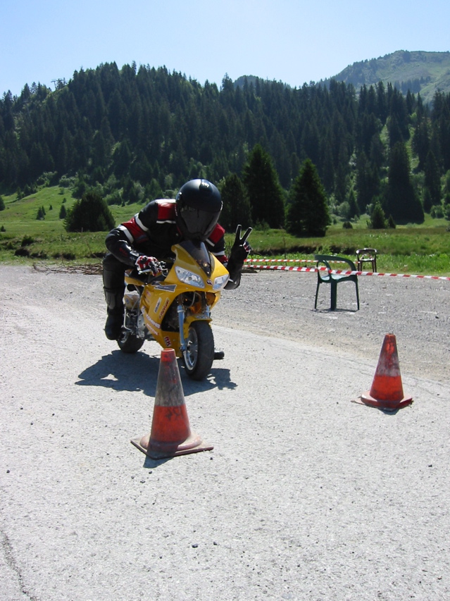 IMAGE(<a href="http://www.ronus.ch/iPhoto/rallyedelire06-Images/92.jpg" rel="nofollow">http://www.ronus.ch/iPhoto/rallyedelire06-Images/92.jpg</a>)